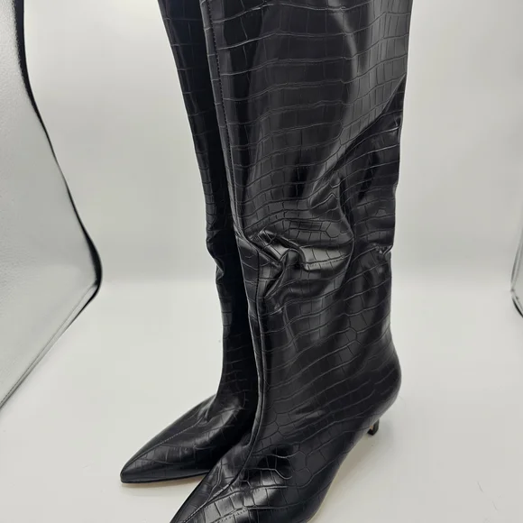 Elegant Black Croc-Pattern Over the Knee Boots - Picture 1 of 4